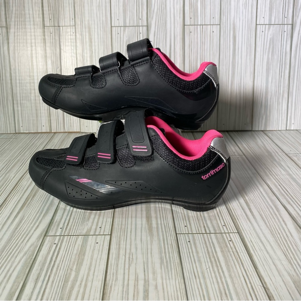 Tommaso womens Pista 100 t Black and Pink Cycling shoes Size: 7.5  EUC